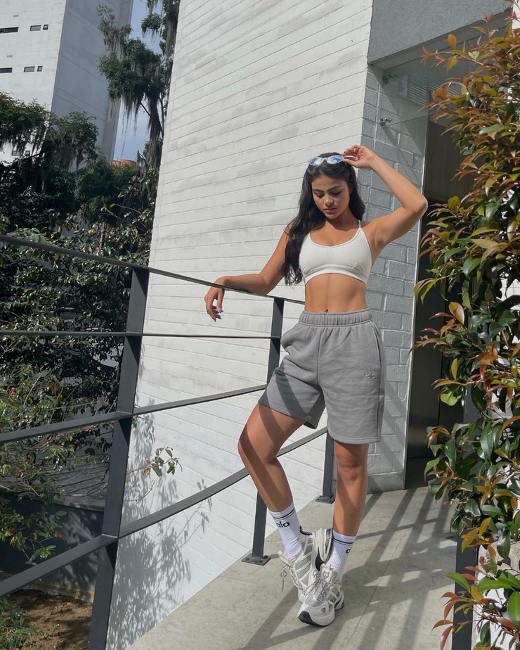 Sara Orrego Sara Orrego