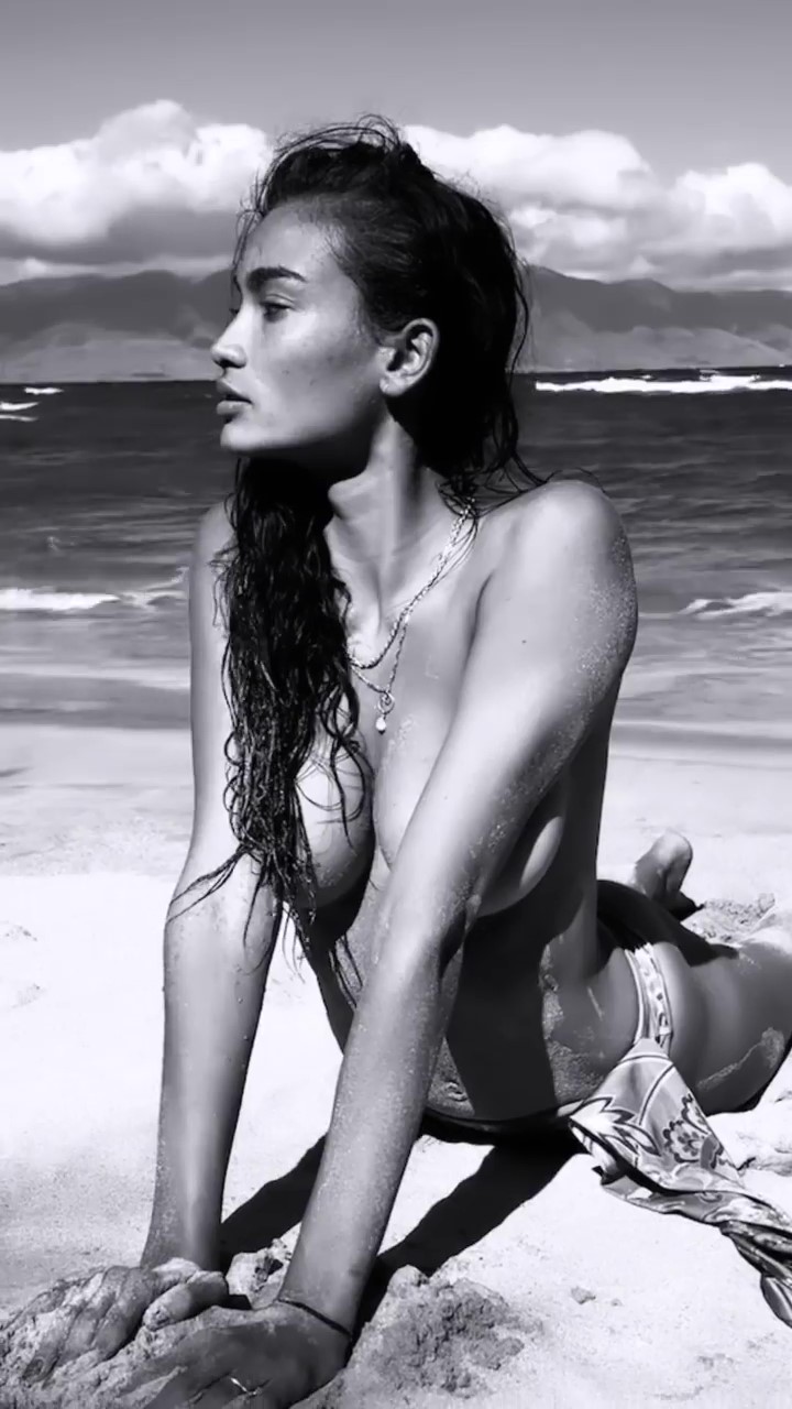 Kelly Gale Kelly Gale