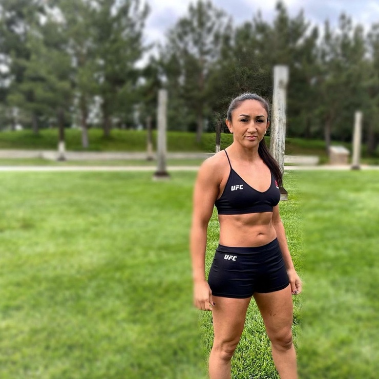 Carla Esparza