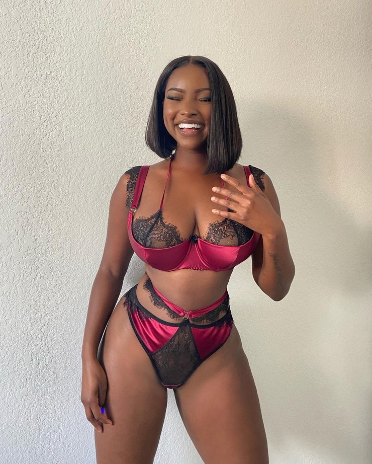 Savannah Perkins Savannah Perkins