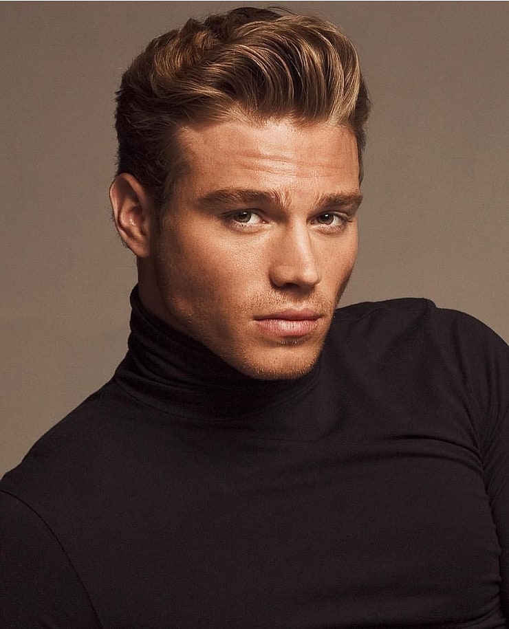 Picture of Matthew Noszka