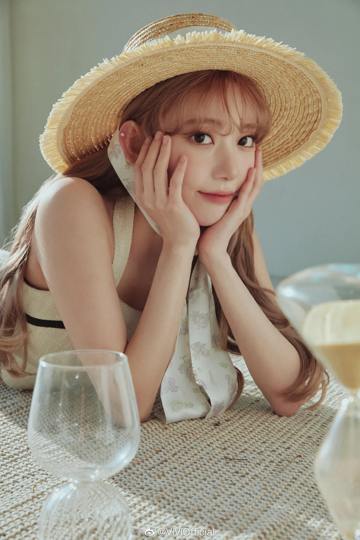 Sakura Miyawaki