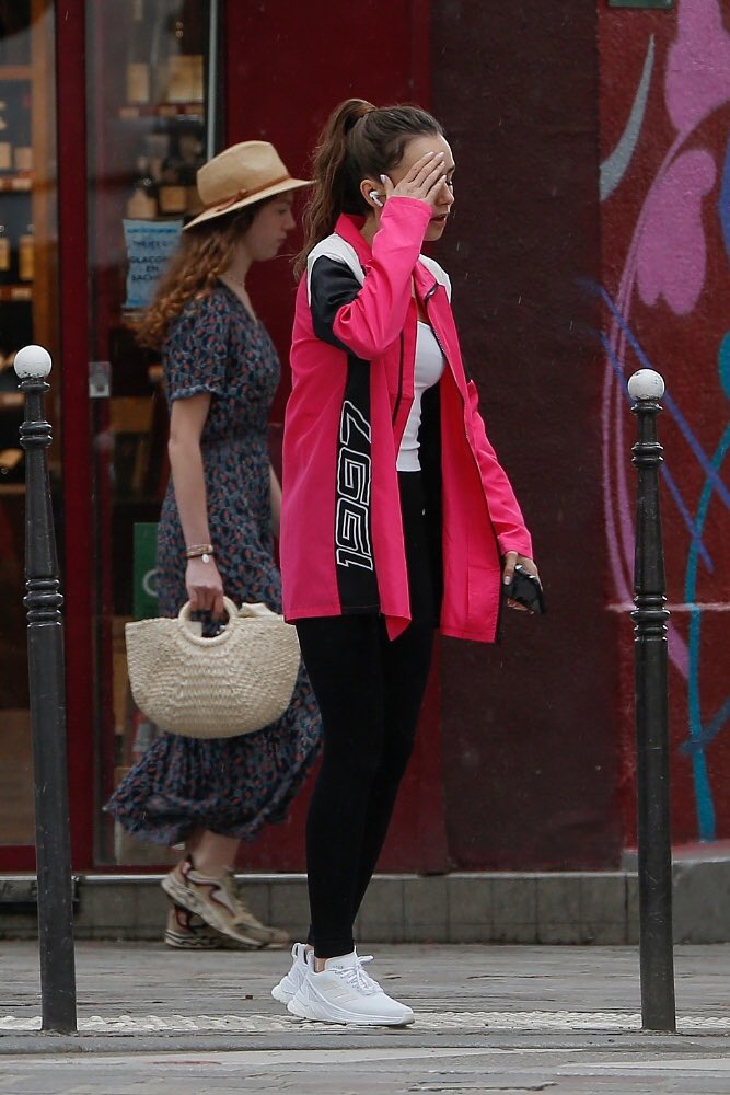 Lily Collins