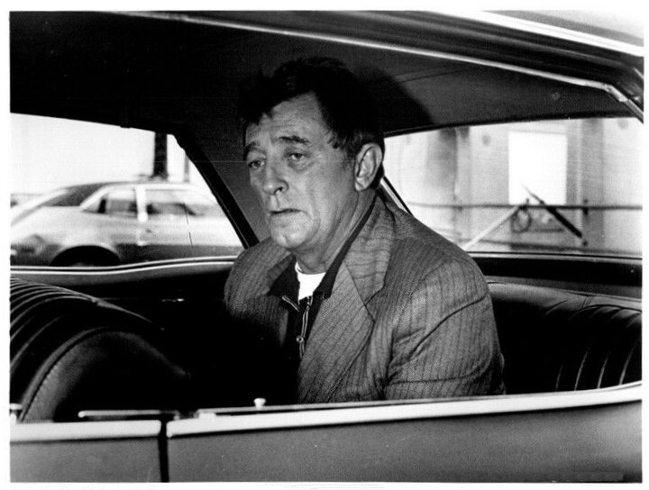 Robert Mitchum