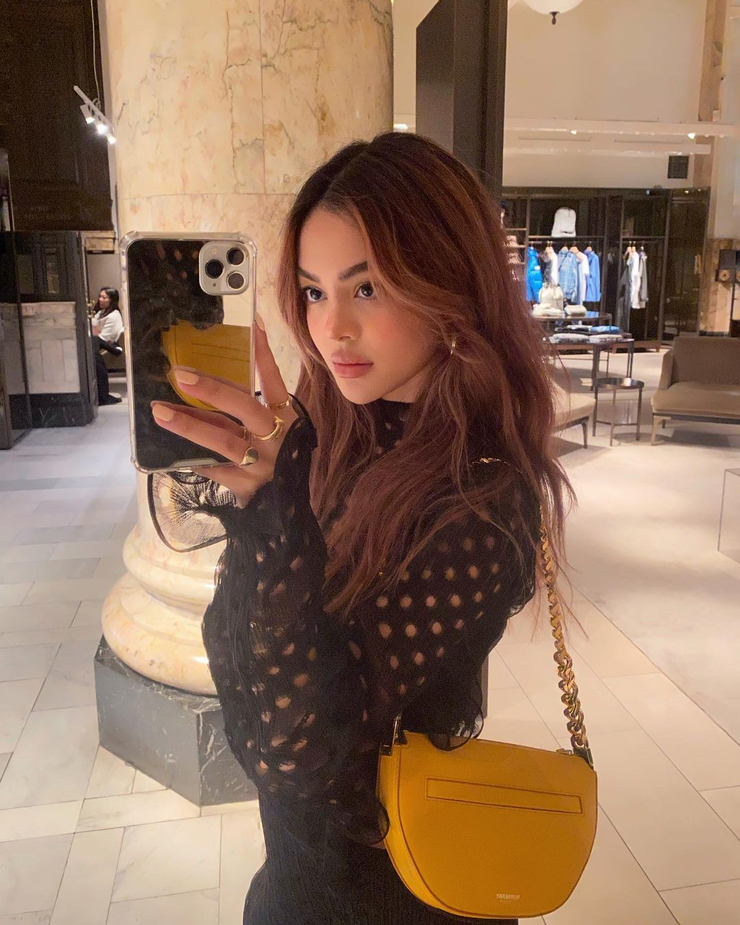 Lily Maymac