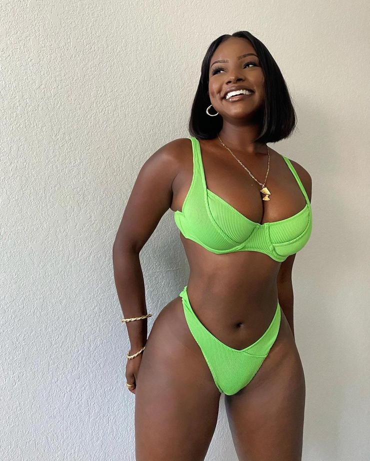 Savannah Perkins Savannah Perkins