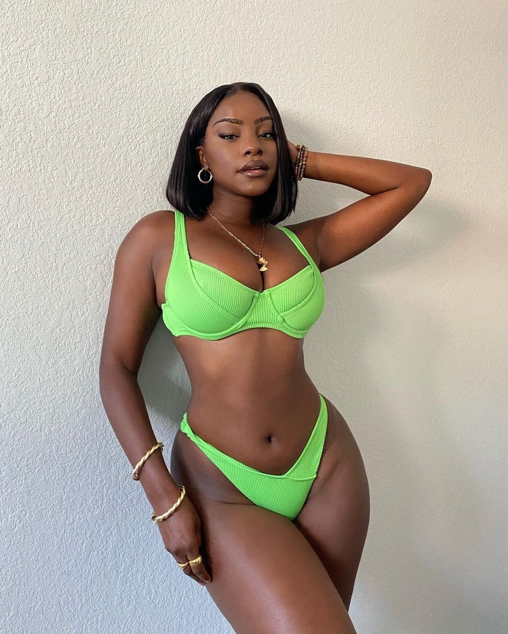 Savannah Perkins Savannah Perkins