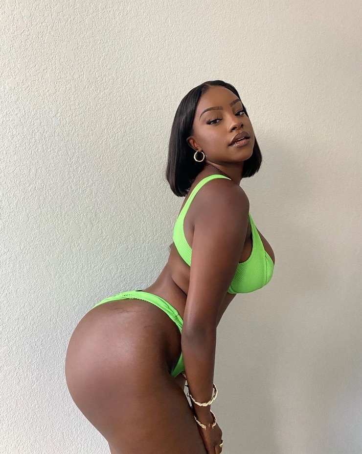 Savannah Perkins Savannah Perkins
