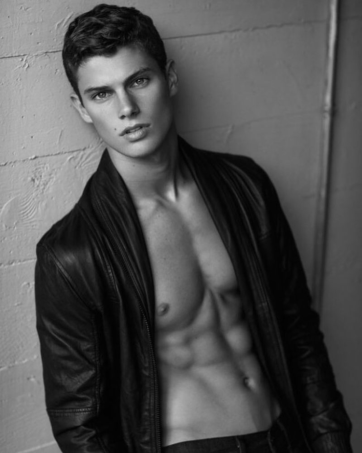 Justin Crinchlow