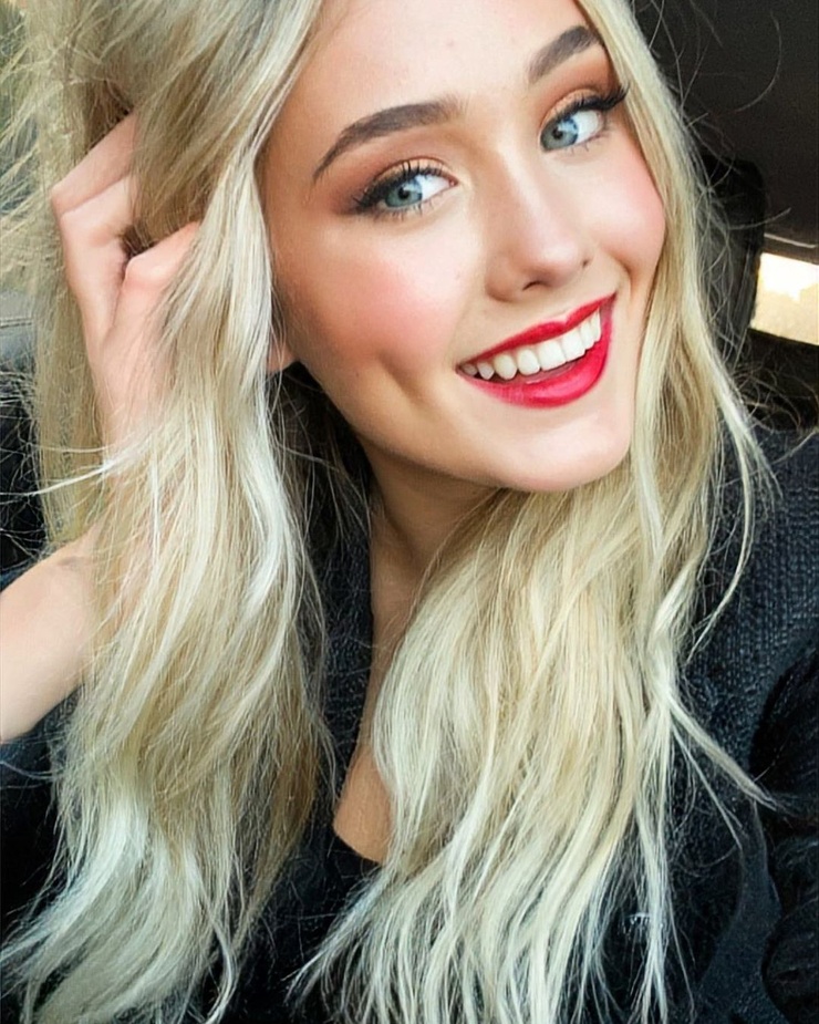 Holly Boothby Holly Boothby