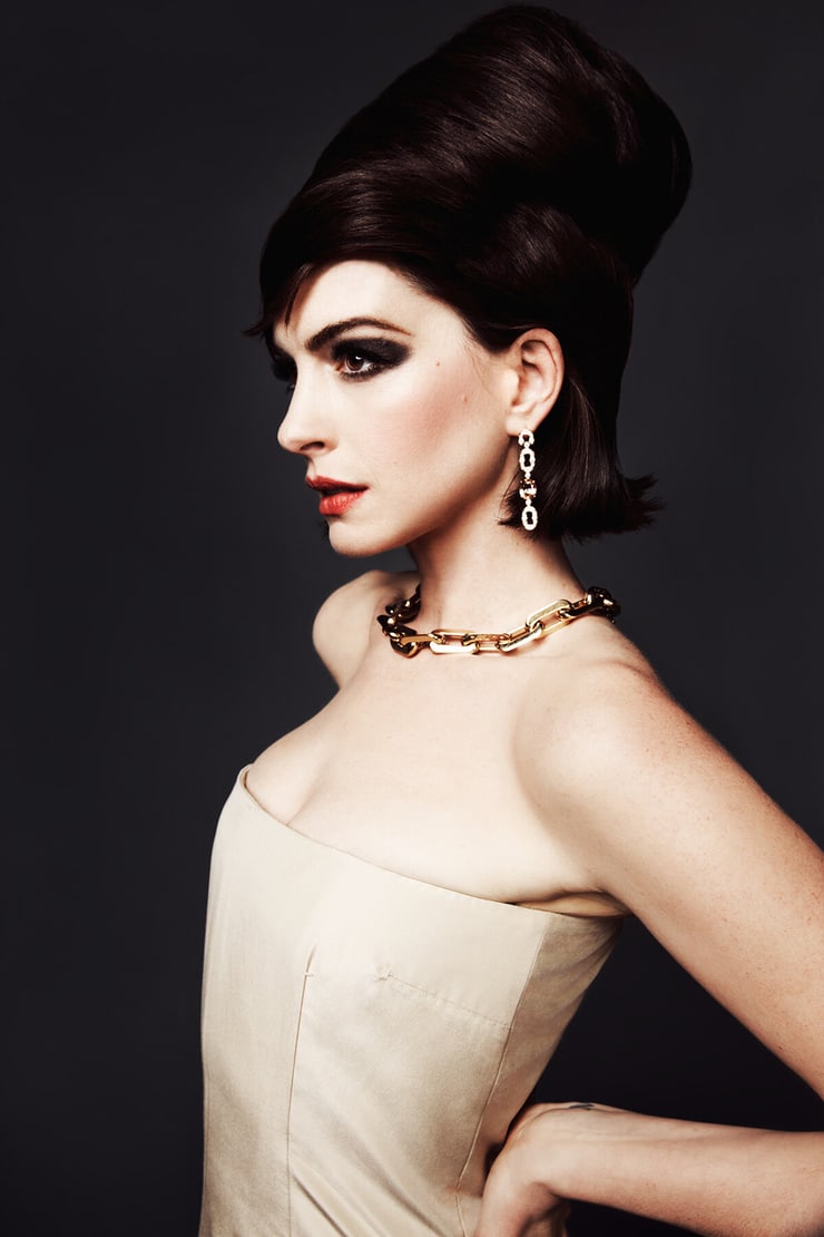 Anne Hathaway Anne Hathaway