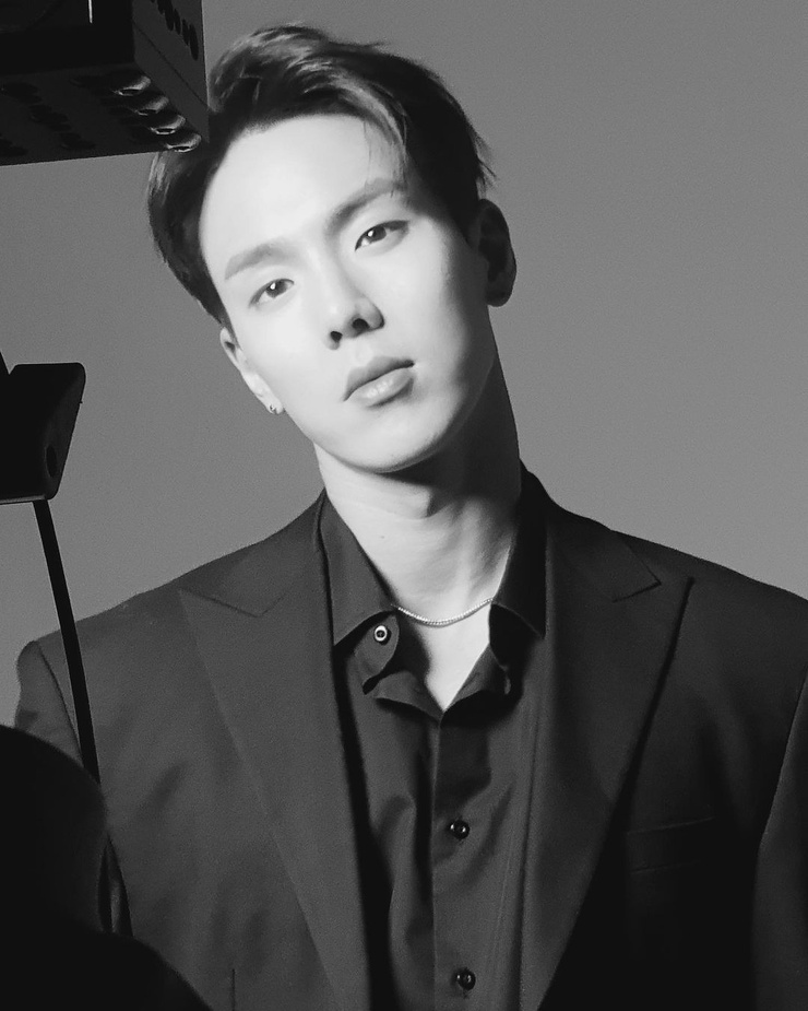 Shownu (MONSTA X)