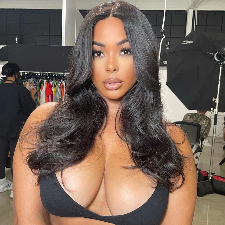 Tabria Majors Tabria Majors