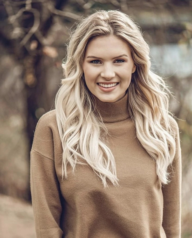 Katie Bates
