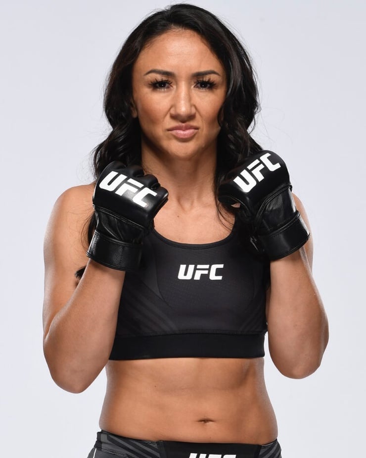 Carla Esparza