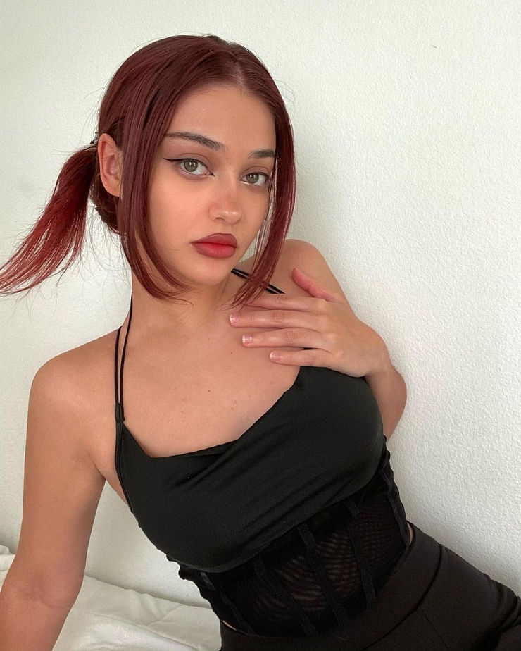 Isabel Rose