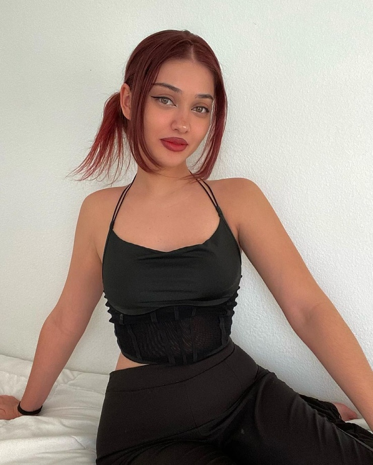 Isabel Rose