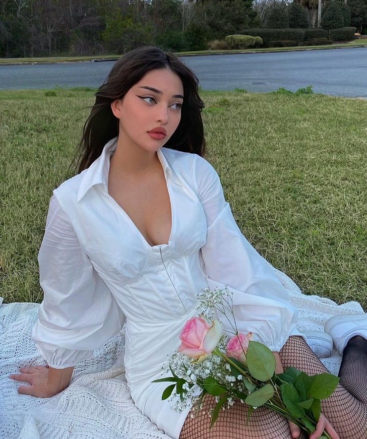 Isabel Rose
