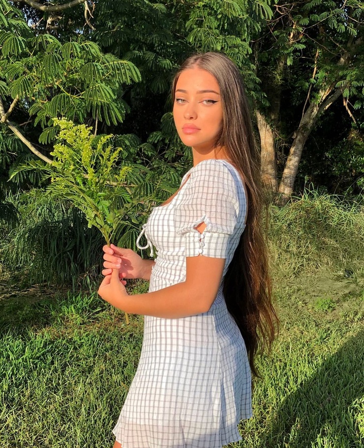 Isabel Rose
