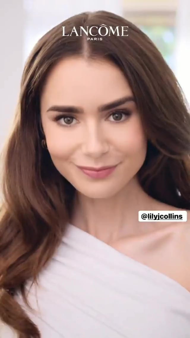 Lily Collins