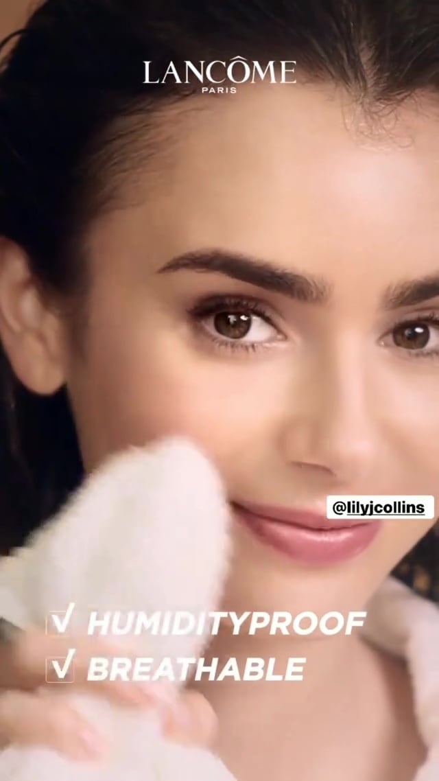 Lily Collins