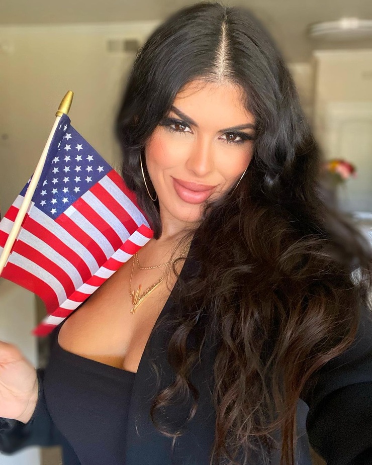Yasmina Angele
