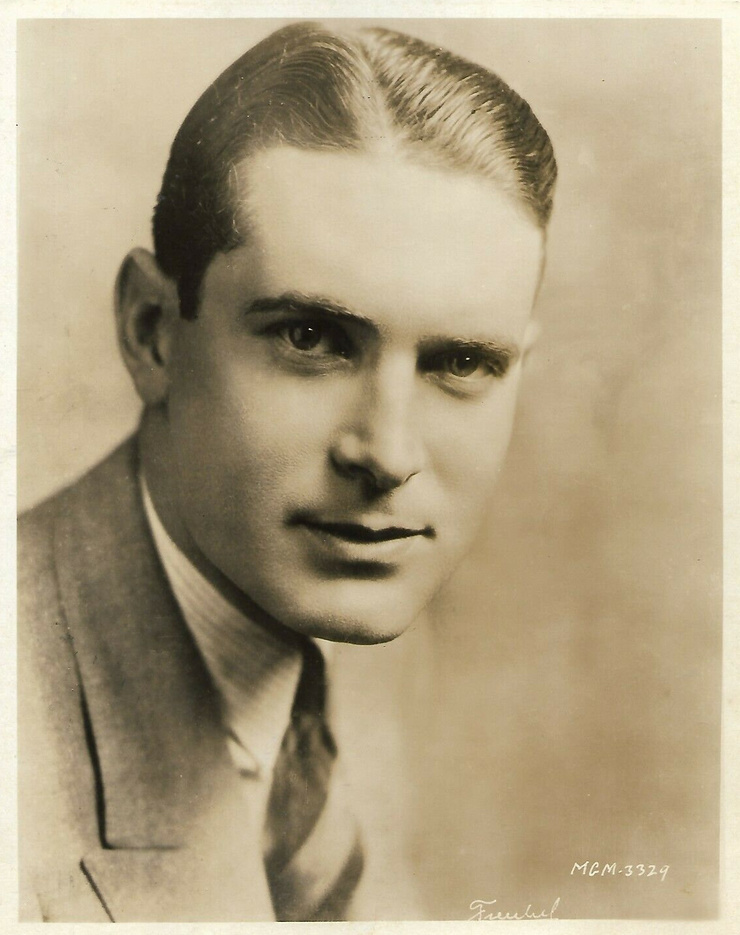 Lloyd Hughes