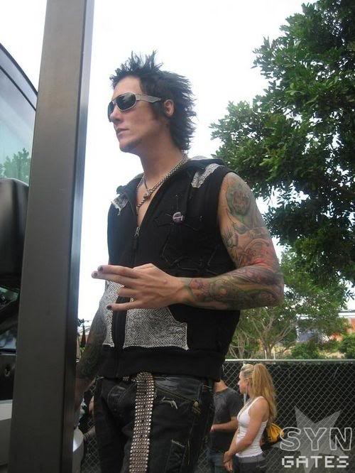 Synyster Gates