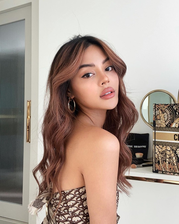 Lily Maymac Lily Maymac