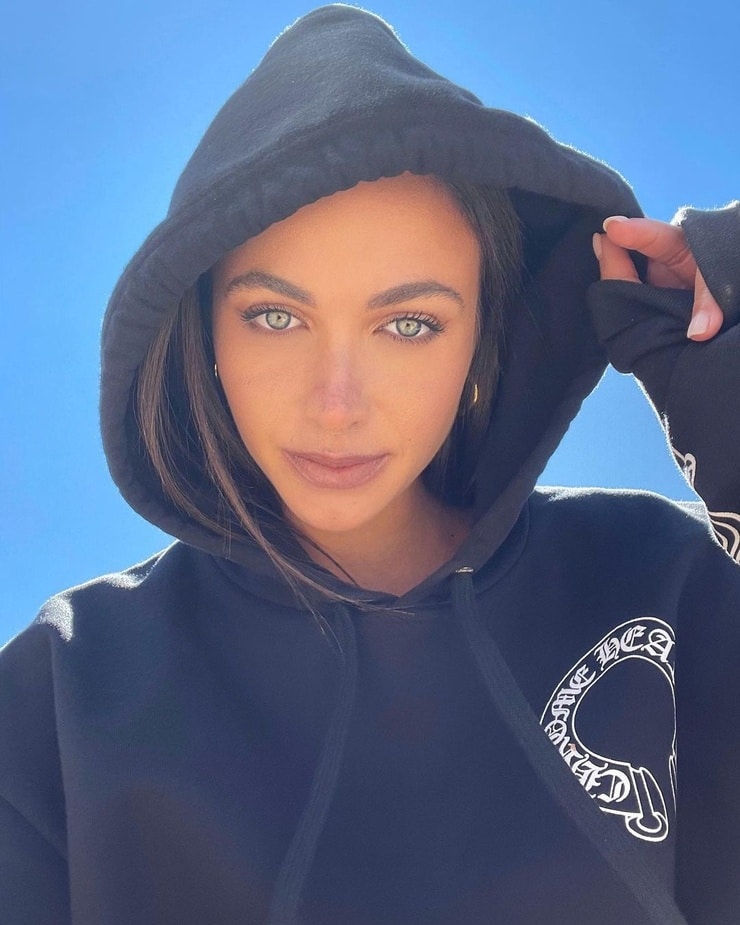 Nina Matos Nina Matos