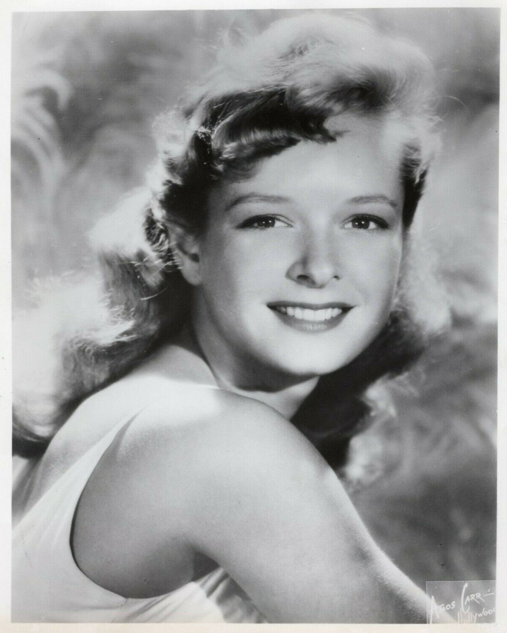 Carole Wells 