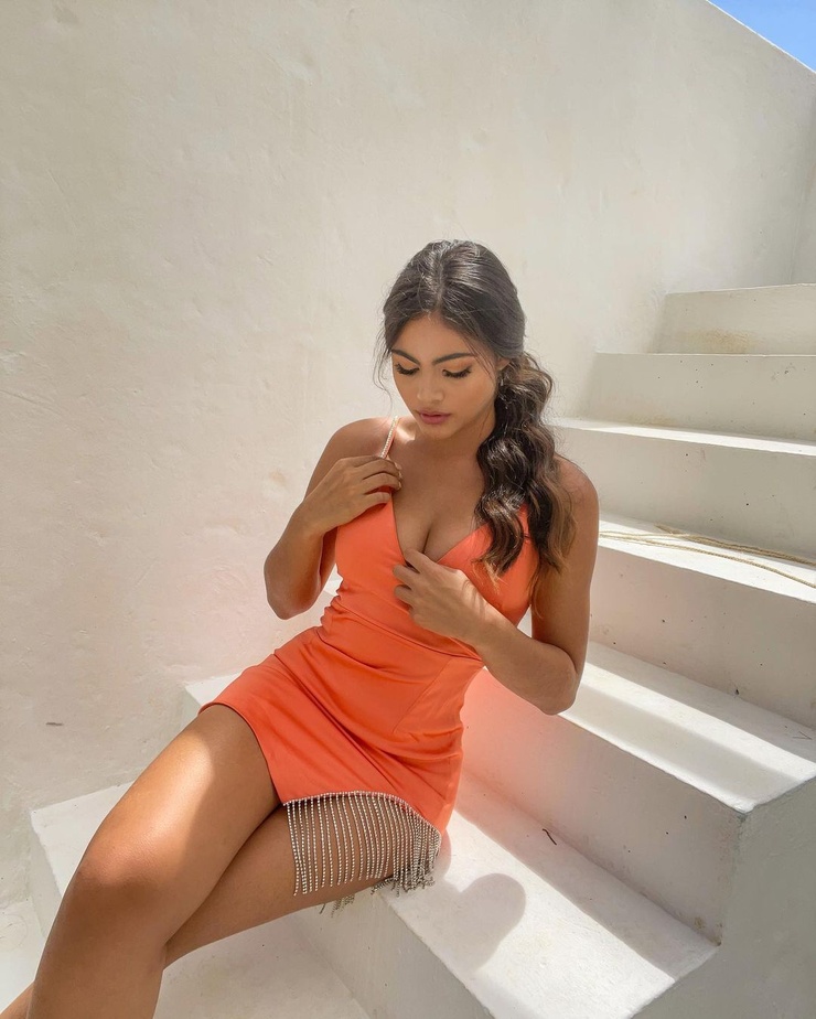Sara Orrego Sara Orrego