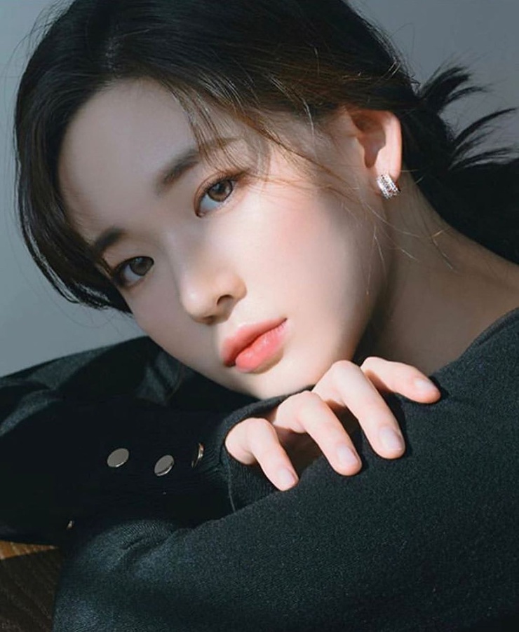 Choi Yoon Ji