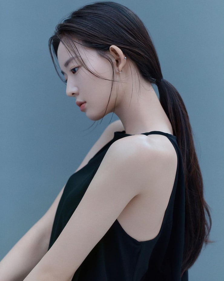 Choi Yoon Ji