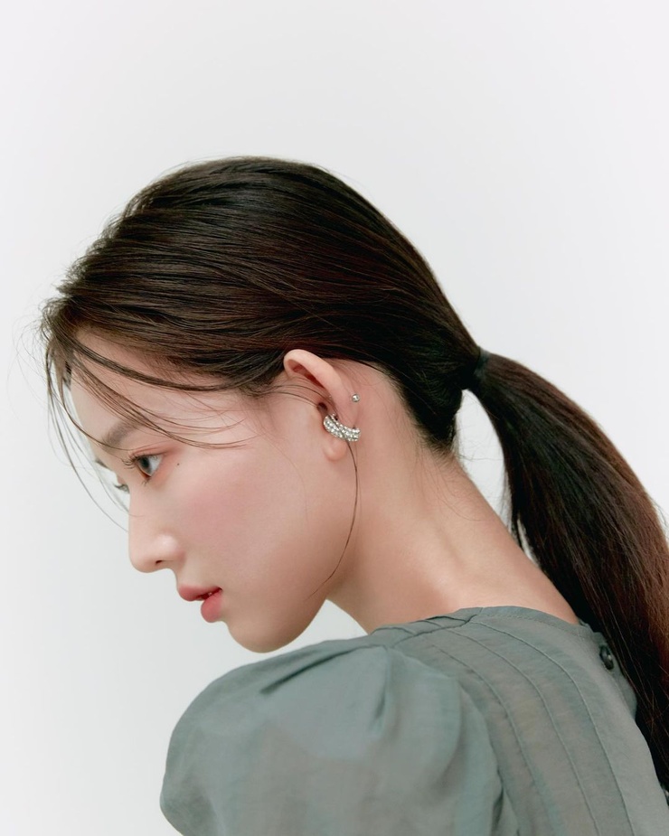 Choi Yoon Ji