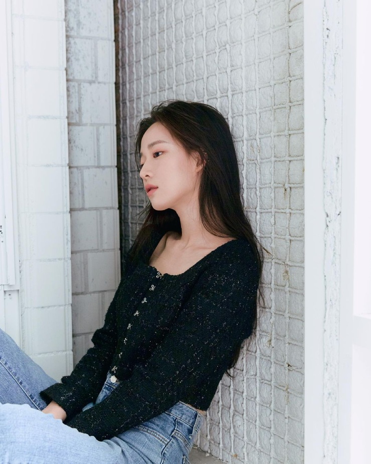 Choi Yoon Ji