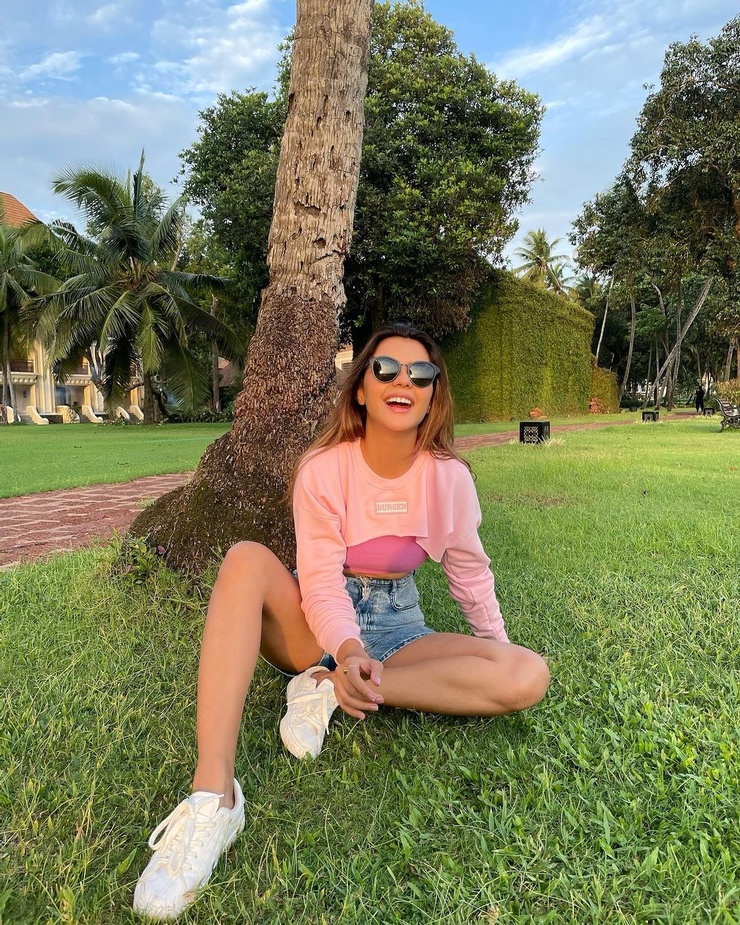 Ruhi Singh Ruhi Singh