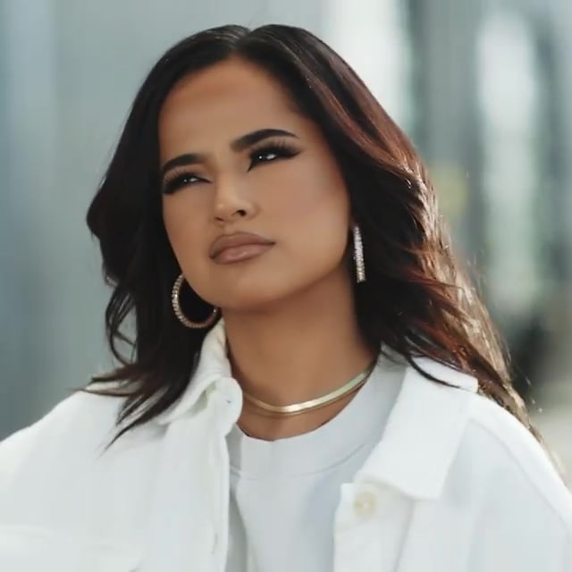 Becky G.