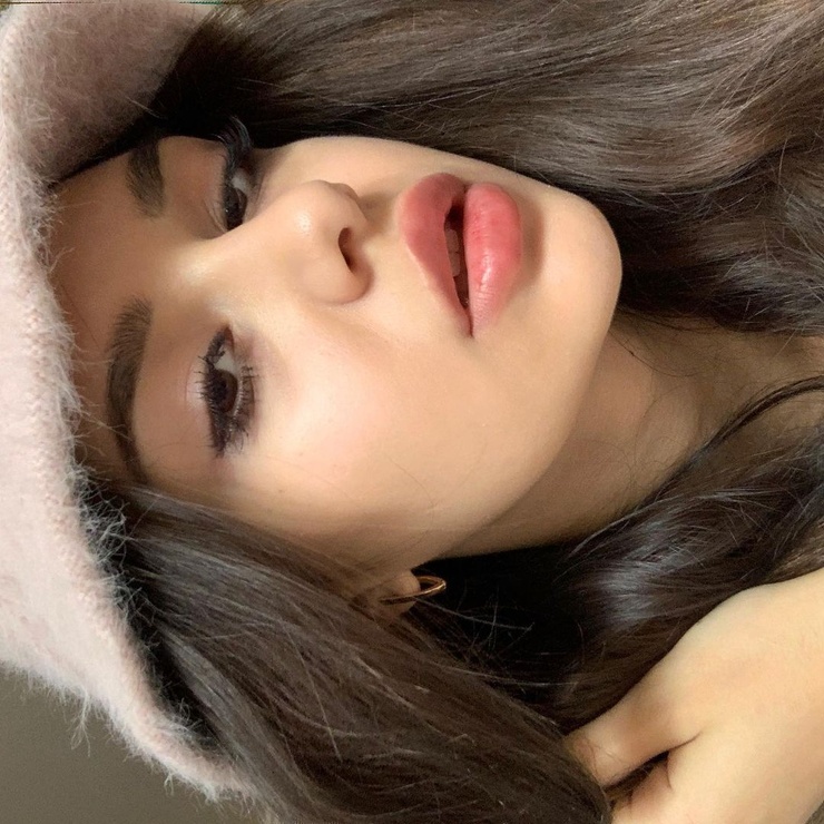 Anya Apalkova