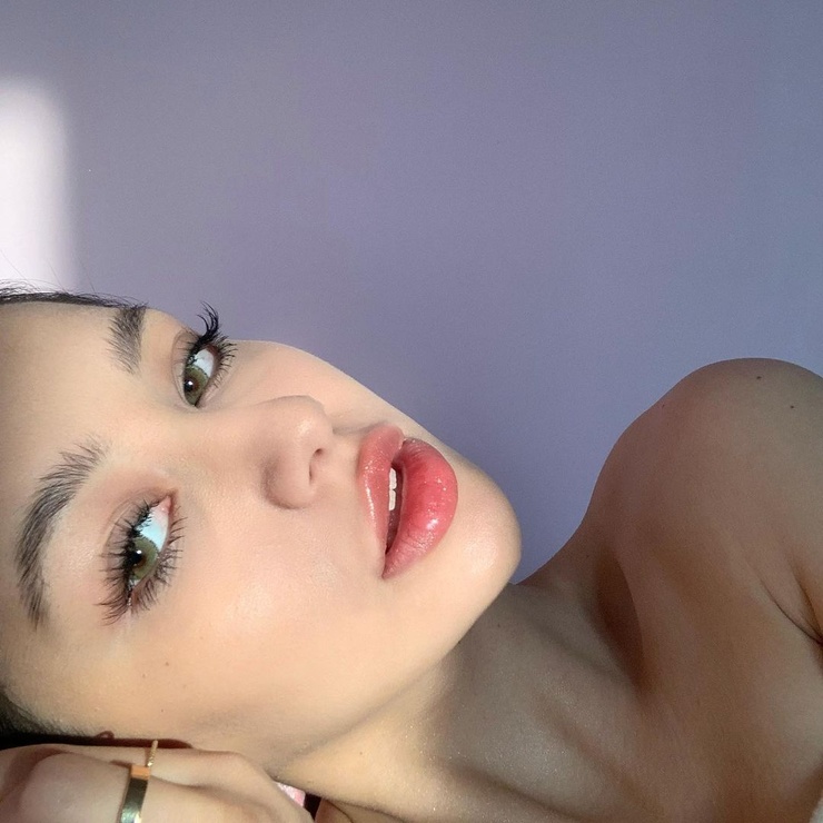 Anya Apalkova