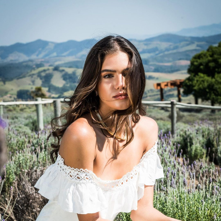 Anna Avila Anna Avila