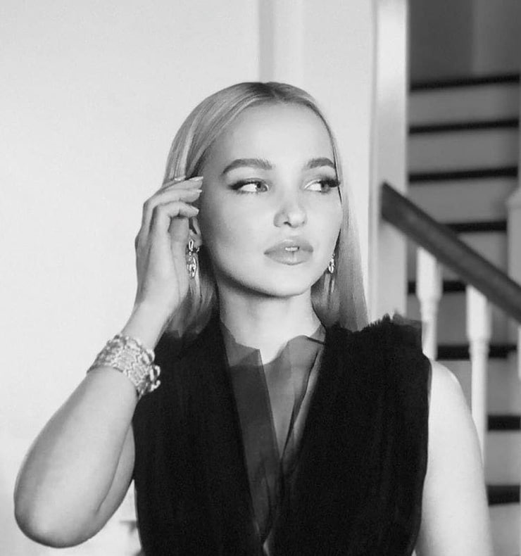 Dove Cameron