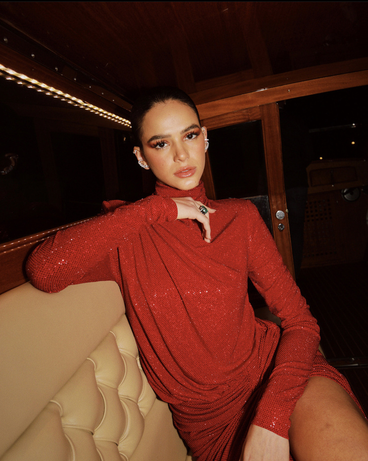 Bruna Marquezine