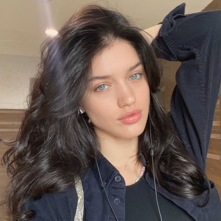 Alina Kirchiu Alina Kirchiu