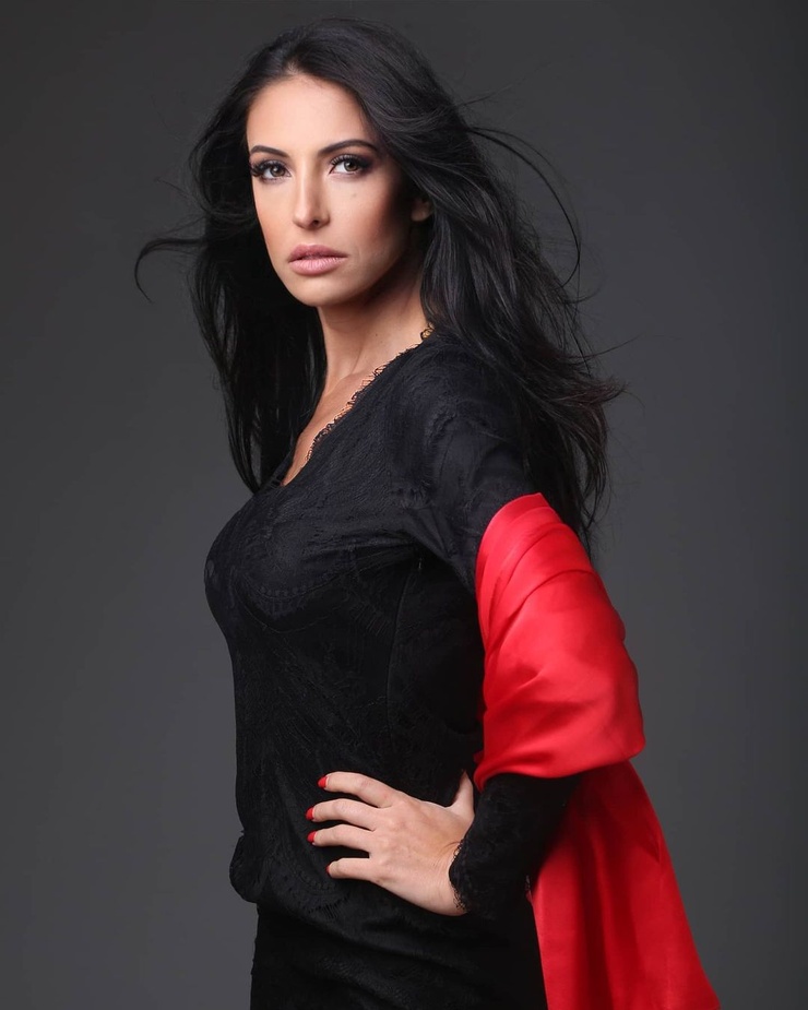 Moria Aharonov
