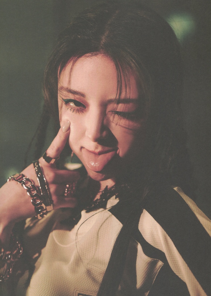 Shin Yuna