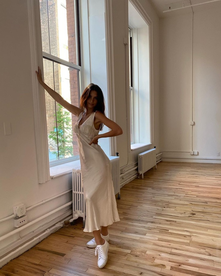 Emily Ratajkowski Emily Ratajkowski