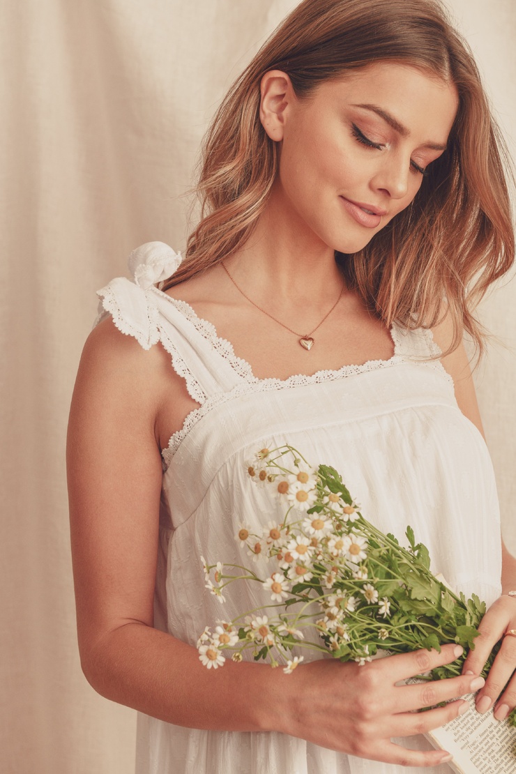 Marina Laswick Marina Laswick