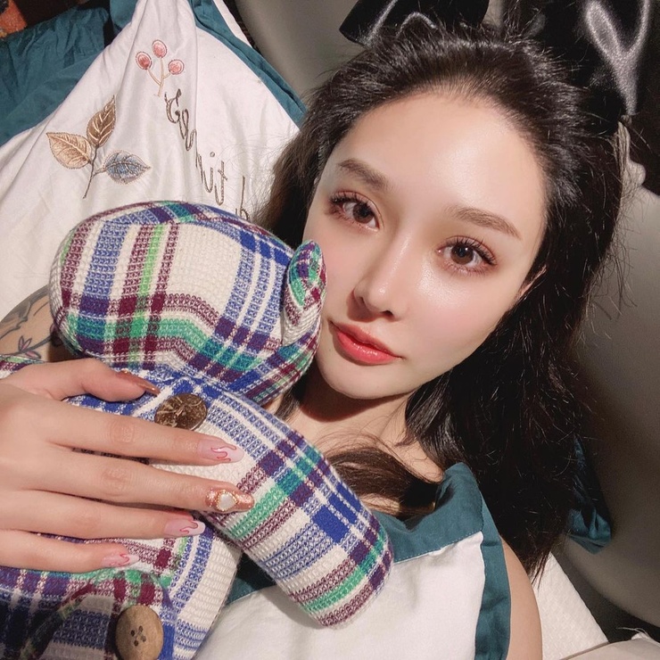 Songyuxin Hitomi