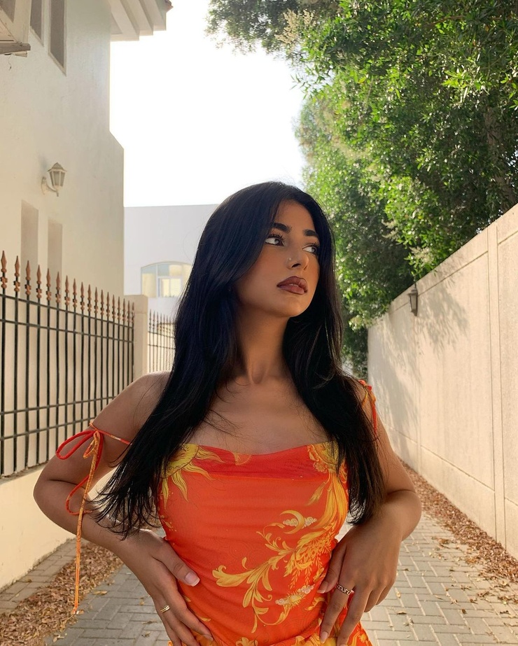 Iffat Marashi